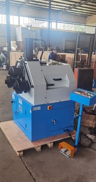 Hydraulic winding machine